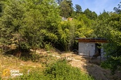 Prodej pozemku pro stavbu RD s projektem, Zlín - Příluky, cena cena v RK, nabízí 