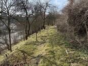 Prodej zahrada s dřevěnou chatkou, CP 905 m2, Vsetín, místní část Hrbová, cena 299999 CZK / objekt, nabízí 