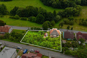 Prodej stavebního pozemku s rodinným domem k rekonstrukci - Sehradice, okres Zlín., cena 3990000 CZK / objekt, nabízí 